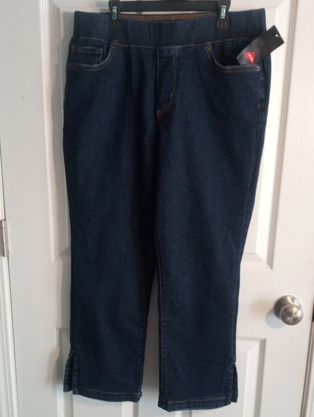 LOGO CROPPED JEANS - Picture 3 of 10